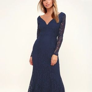 Long sleeved maxi dress